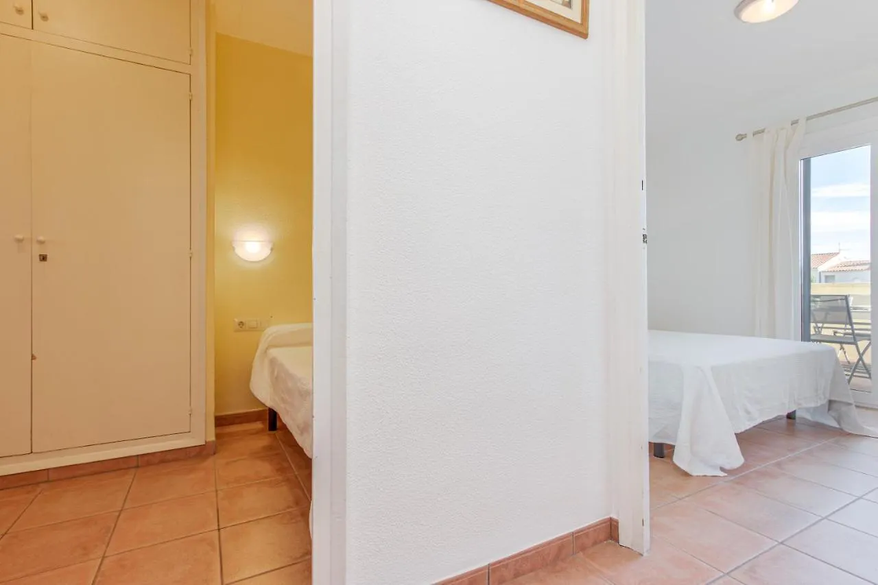 Empurialola- Apartamento en Empuriabrava con piscina y jardines en centro y cerca playa -158 0*,