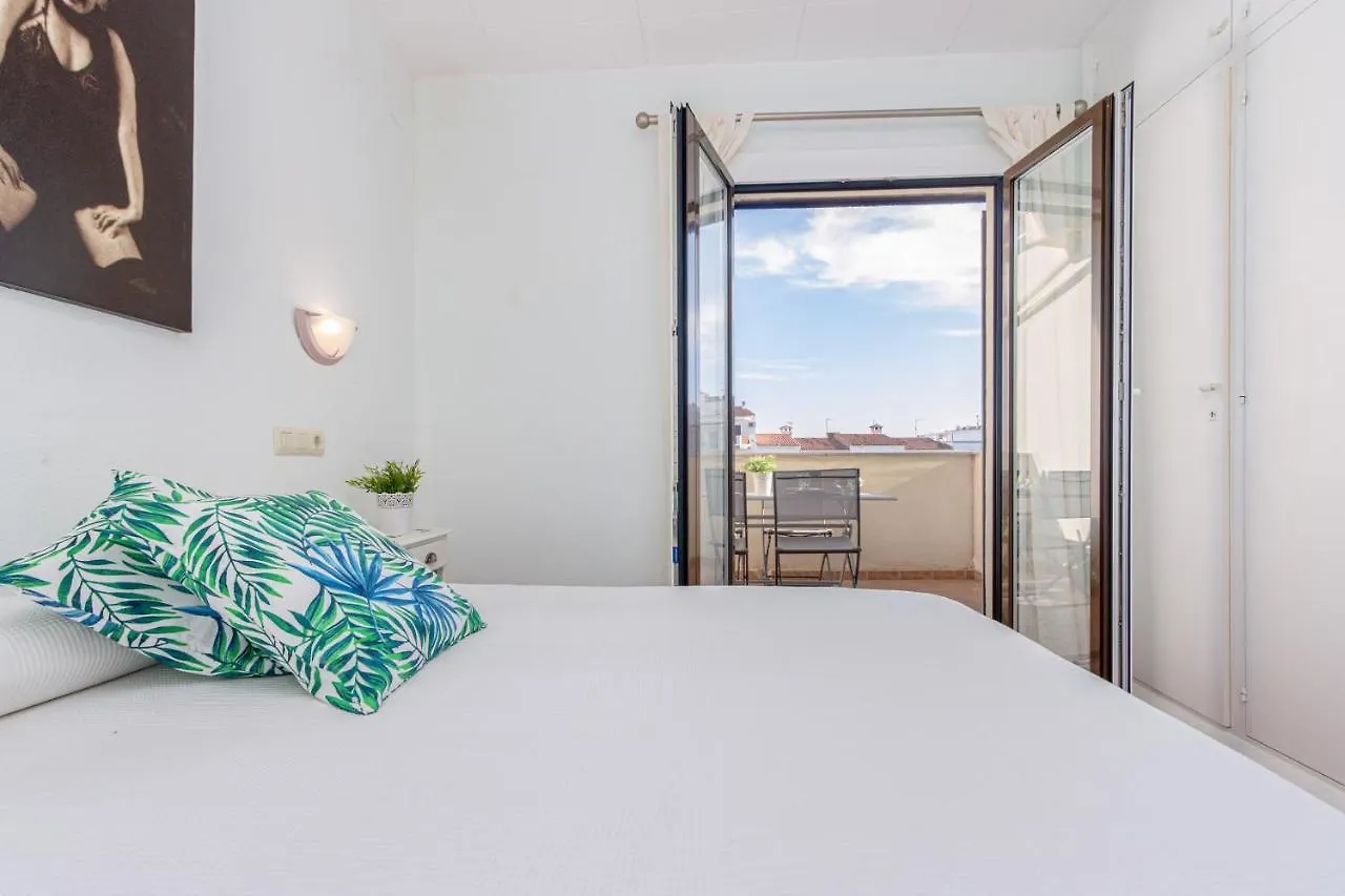 Empurialola- Apartamento en Empuriabrava con piscina y jardines en centro y cerca playa -158
