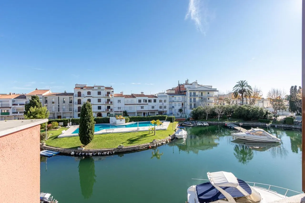 Empurialola- Apartamento en Empuriabrava con piscina y jardines en centro y cerca playa -158
